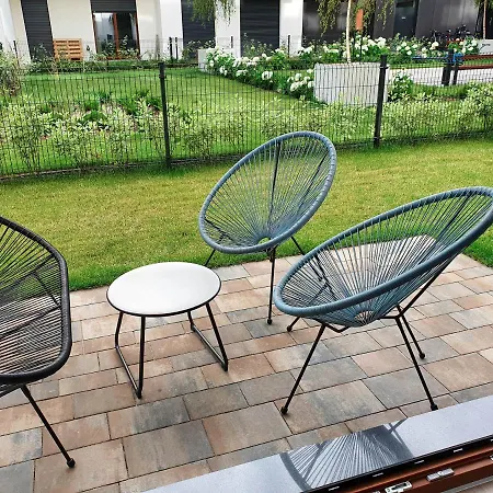 Kwadrat Hallera Apartment